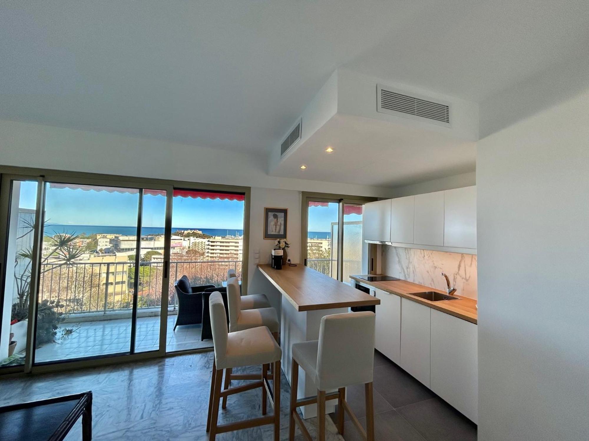 Superbe 2 Pieces Vue Mer, Piscine, Parking Leilighet Antibes